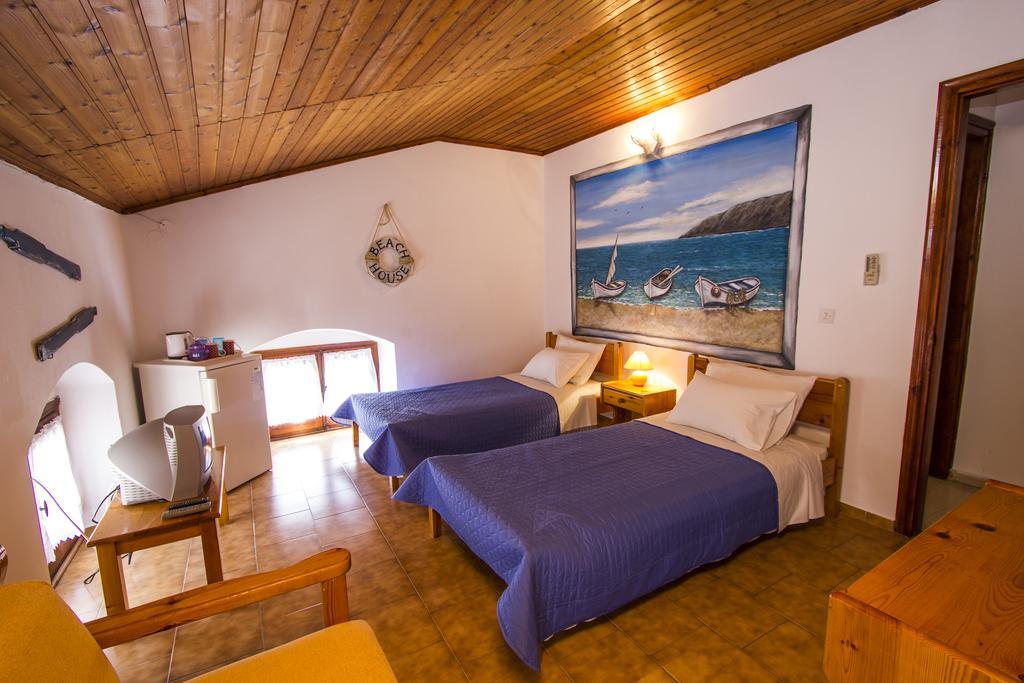Symi Center Hotel חדר תמונה